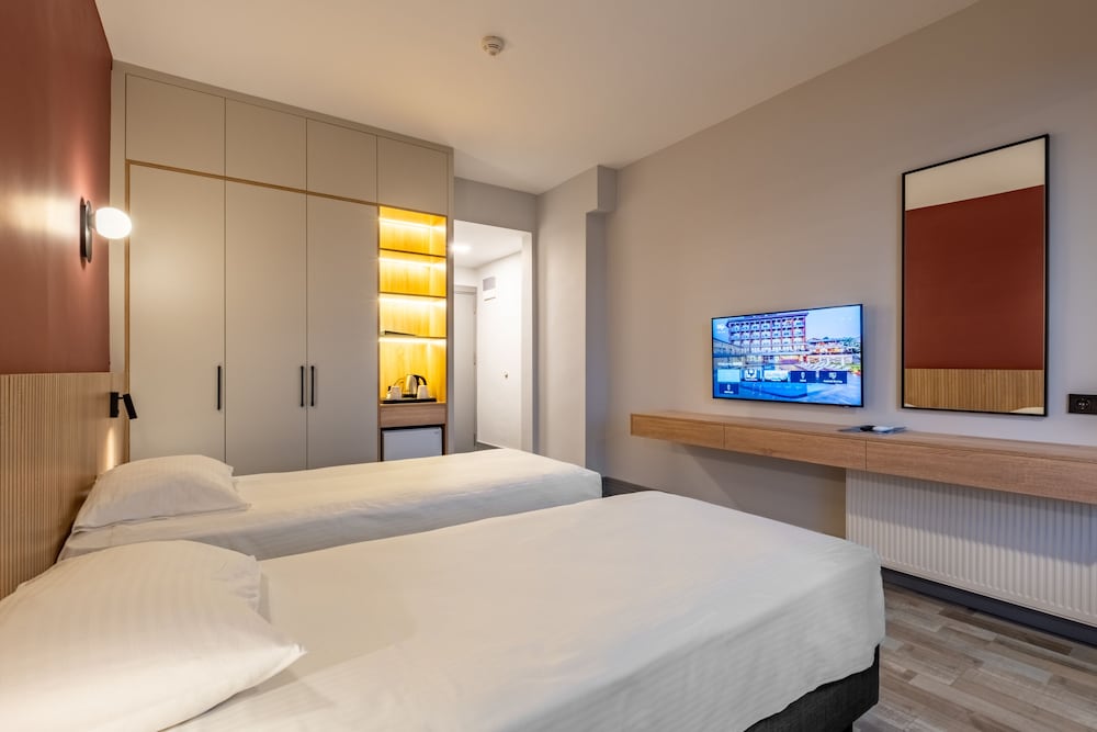 Kilya Hotel 4/19