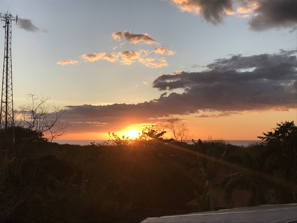 Hotel Tamarindo Village 68/74