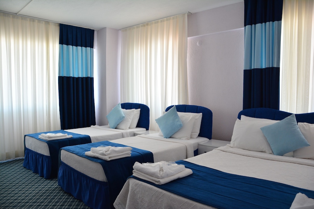 GUMULDUR MAVI DENIZ HOTEL 12/50