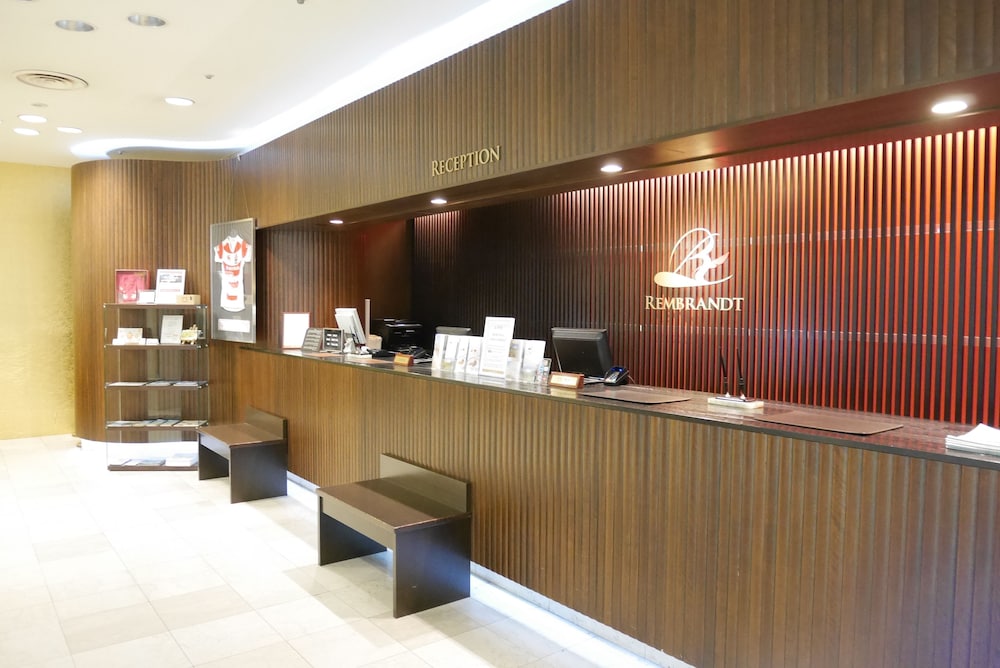 Rembrandt Hotel Atsugi 4/63