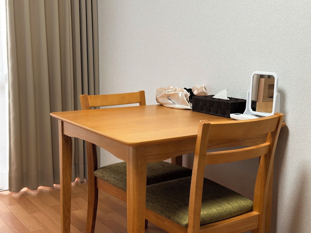 Travel&Book Hotel Hulaton Cabin Takamatsu - Hostel 34/40
