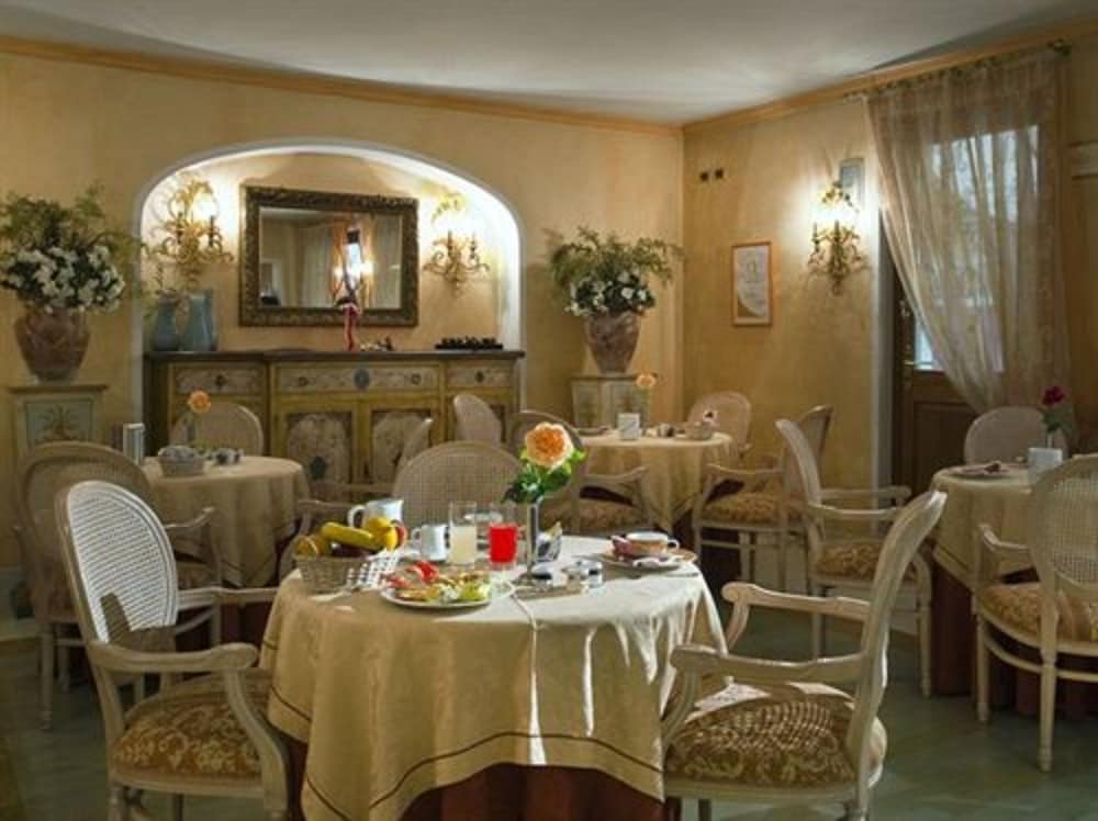 Vip's Motel Luxury Accommodation & Spa 53/72