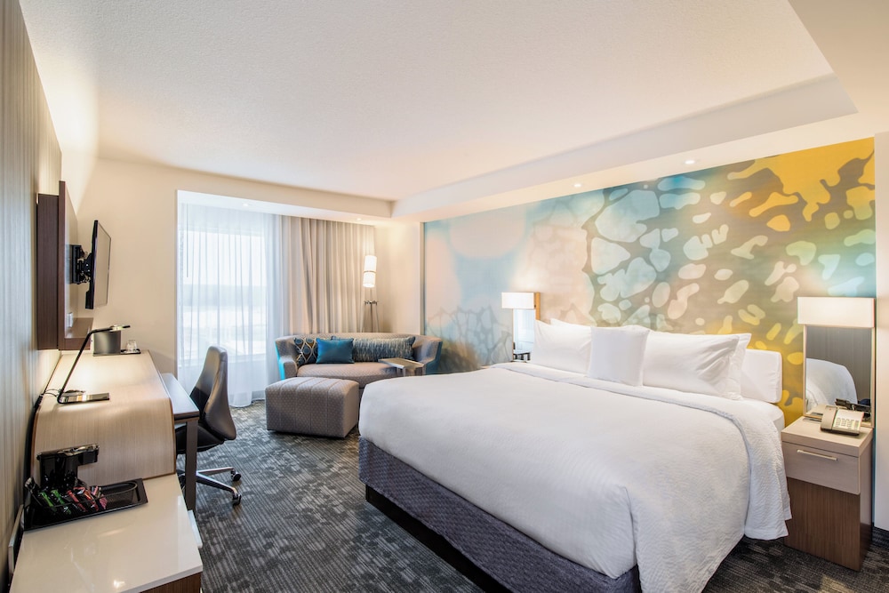 Standard, King Bed