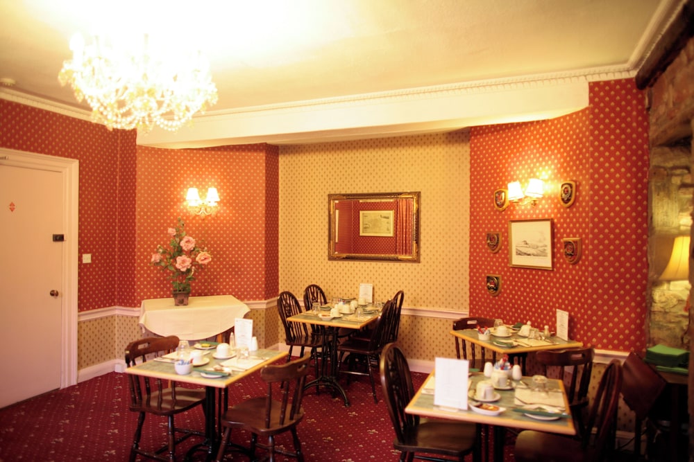 Averon Guest House 34/50