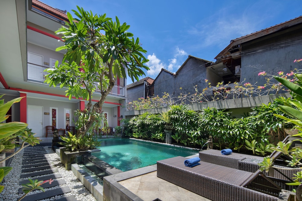 Angkul Angkul Beach Inn Kuta 44/54