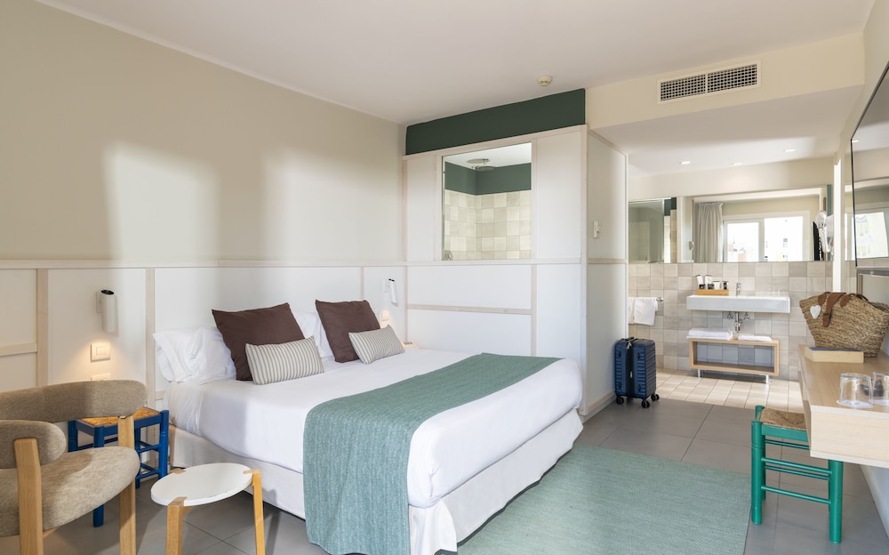 Aqua Hotel Bertran - Adults Only 19/78