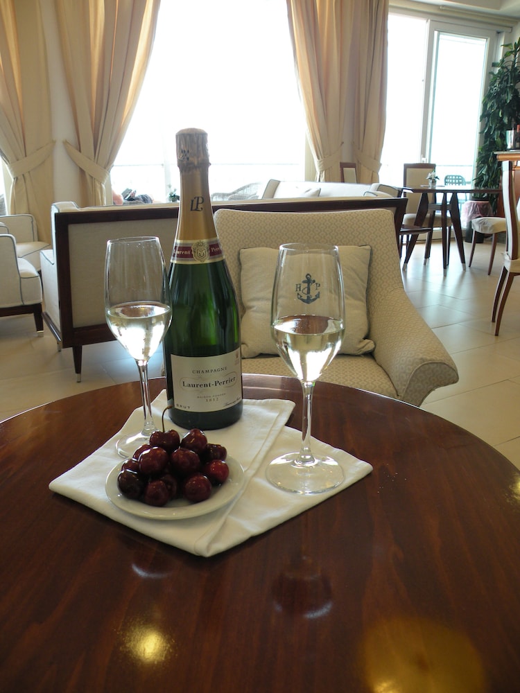 Hotel Parrini 15/50