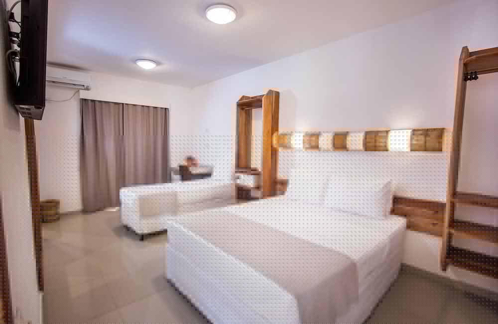 La Torre Resort 12/47
