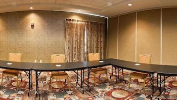 Holiday Inn Express Hotel And Suites Odessa 24/47
