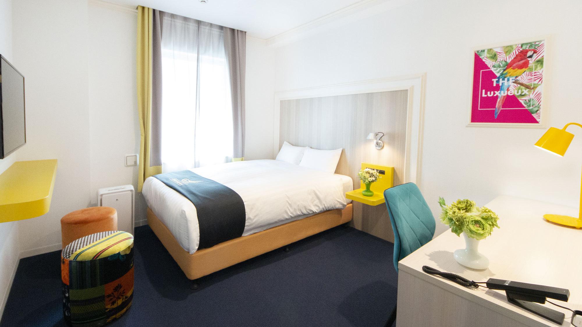 Semi Room, Standard, Single, Semi Double Bed
