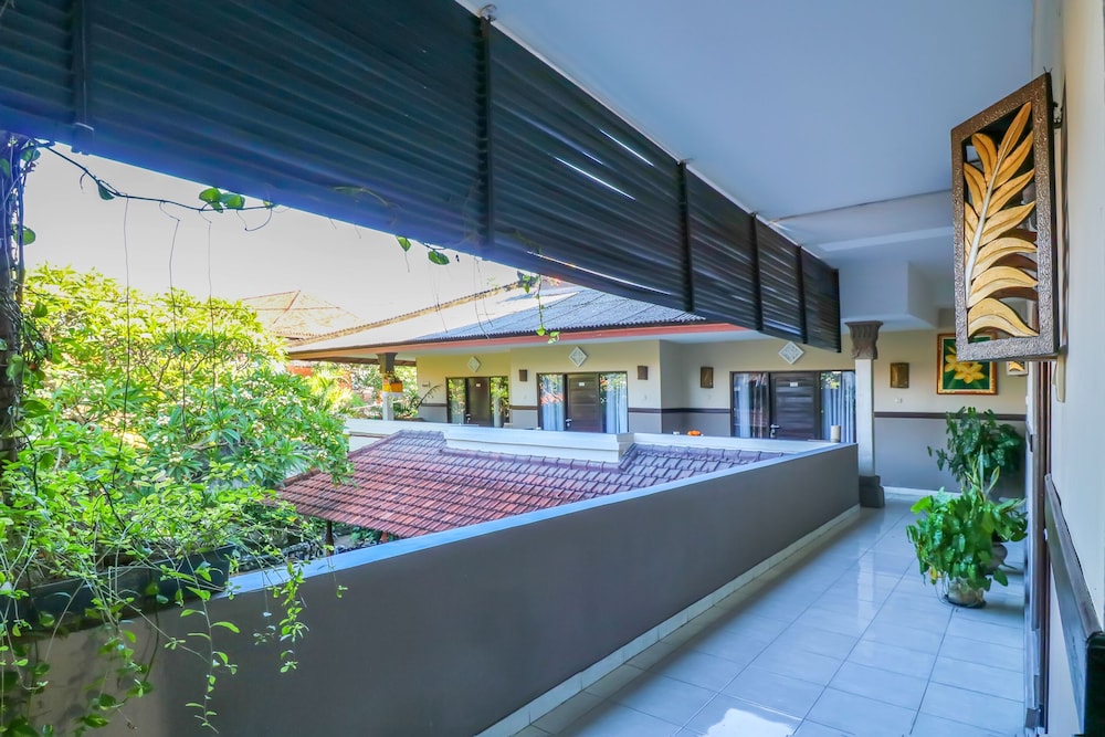 Capital O 1666 Grand Pudjawan Hotel Near Kuta Beach in Kuta (Bali)