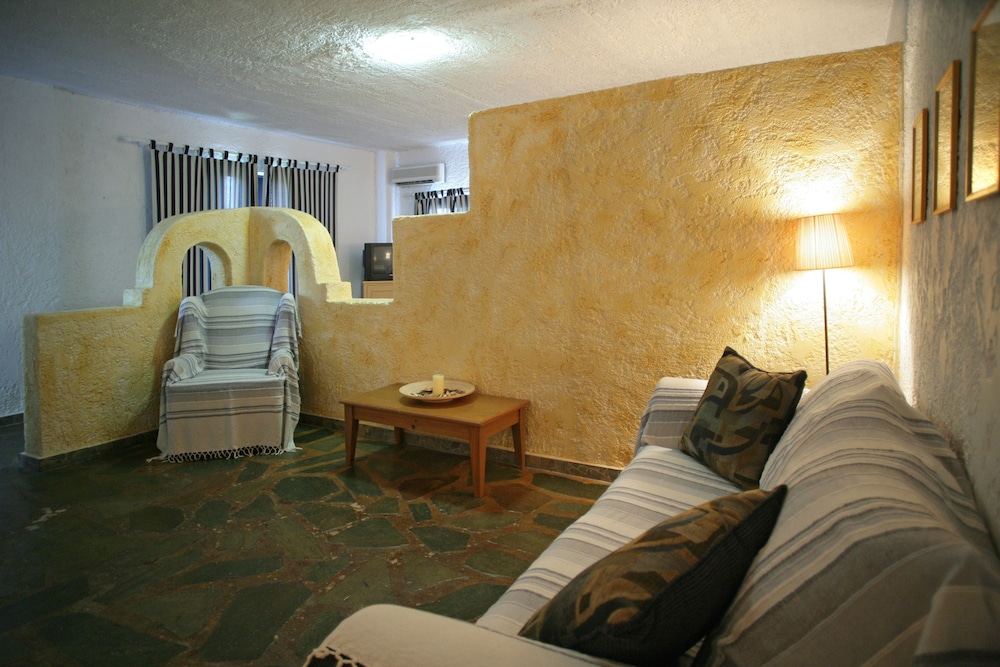 Andros Holiday Hotel 42/68