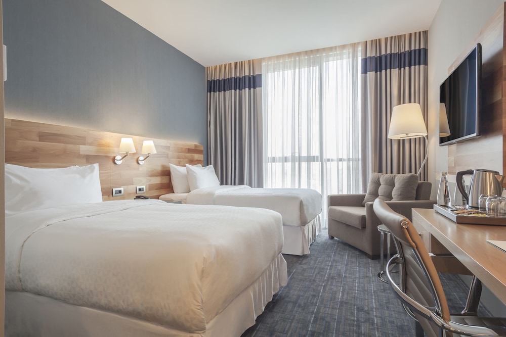 Ever Hotel Europe photo4