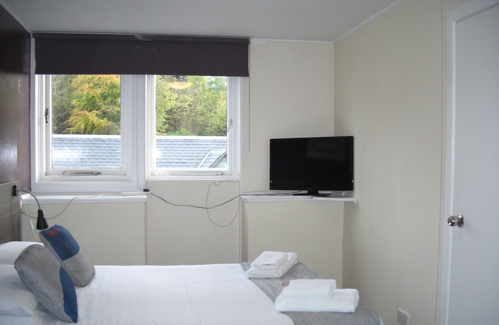 The Breadalbane Arms Room Only Hotel 18/38