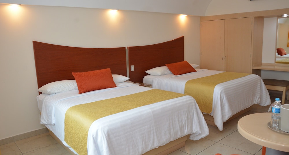 Magico Inn Hotel 11/41