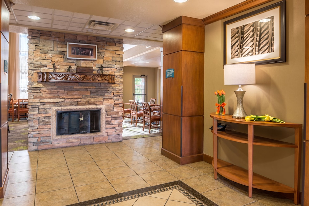 Staybridge Suites Las Cruces 6/72