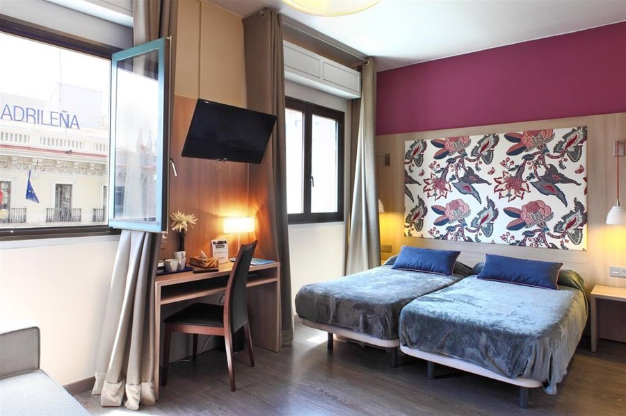 Hotel Ginebra 5/39