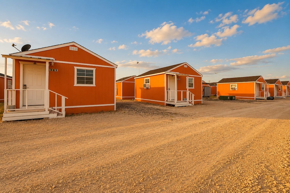 OYO Hotel Big Lake Hwy 137 TX 34/49