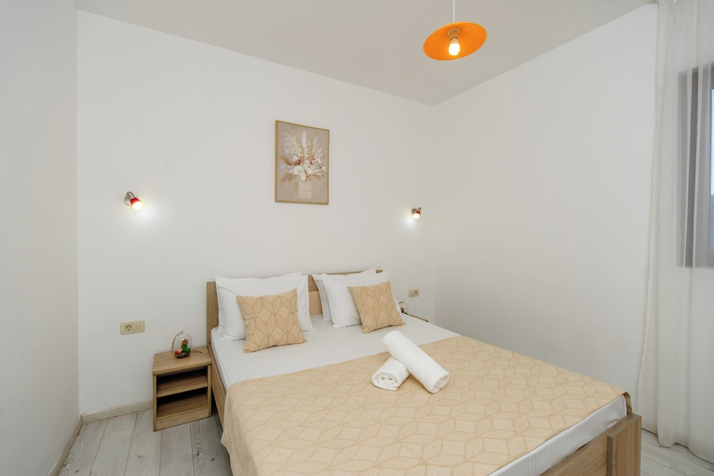 Apartments Arvala 14/46