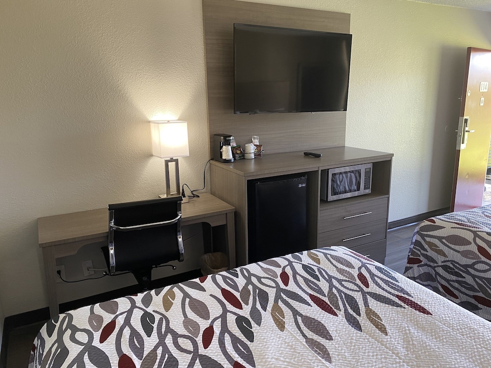 Red Roof Inn Vero Beach - I-95 13/53