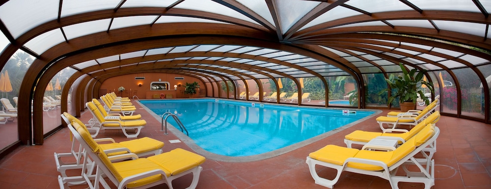 Hotel Caparena 24/55