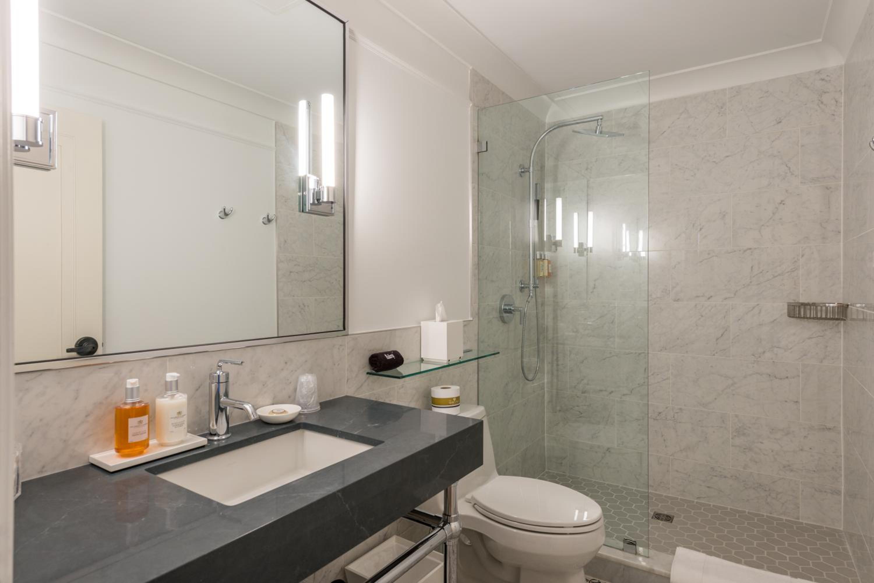 Room, Double Bed, Lake View, The Abbey Inn & Spa 5/6