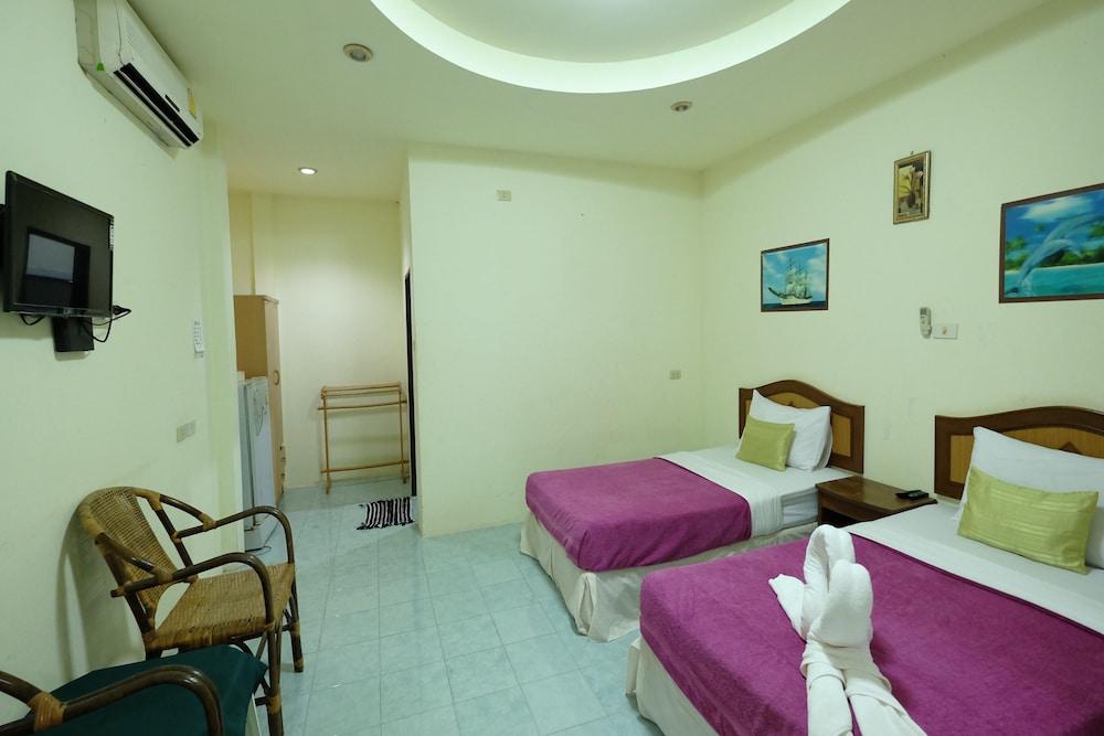Aonang Friendly Bungalow 8/21