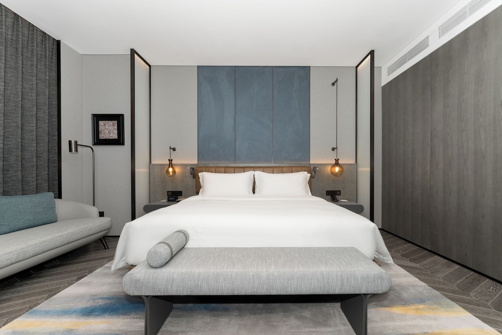 Wyndham Grand Yichang Riverside 27/71