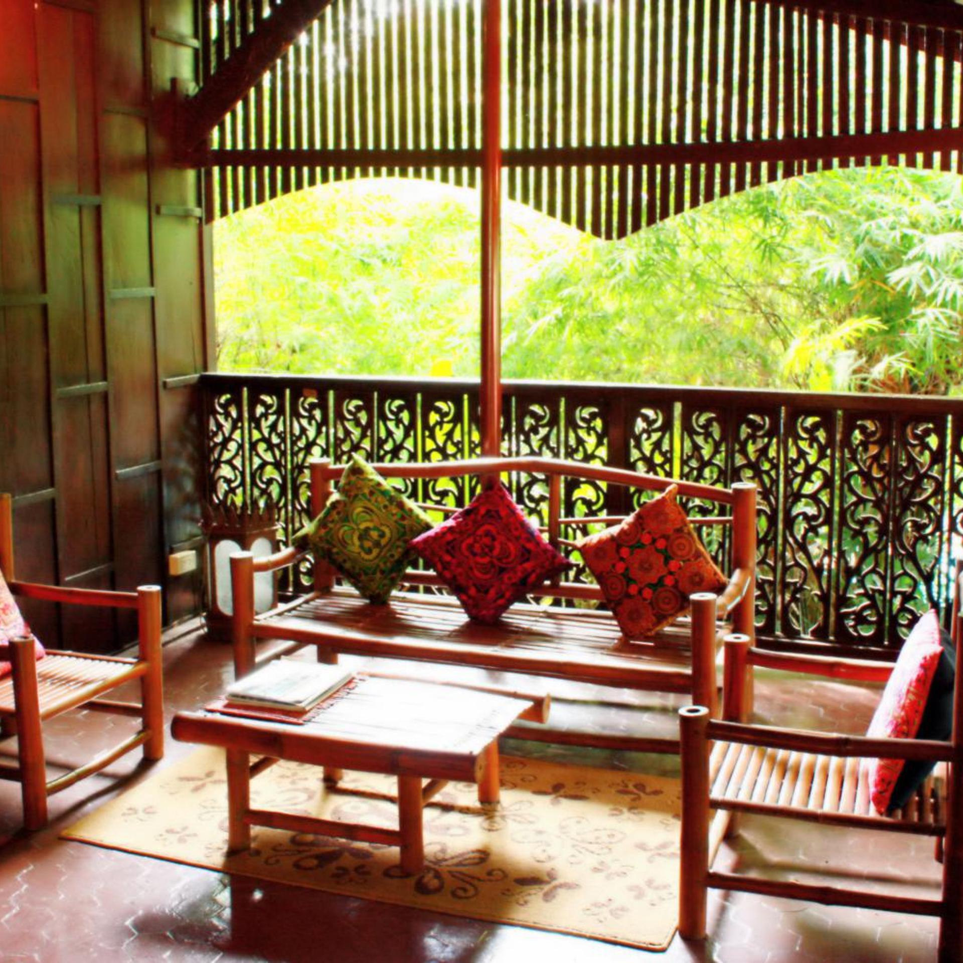 Club One Seven Gay Men Hotel Chiang Mai 31/51