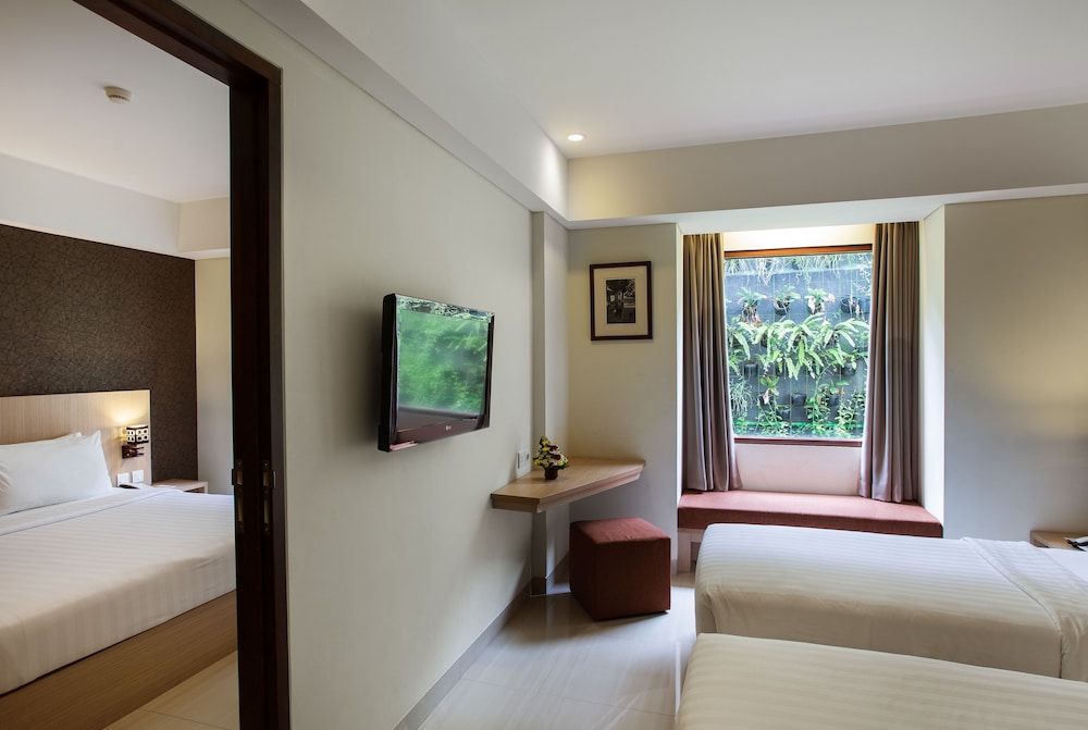 Sense Sunset Seminyak 16/57