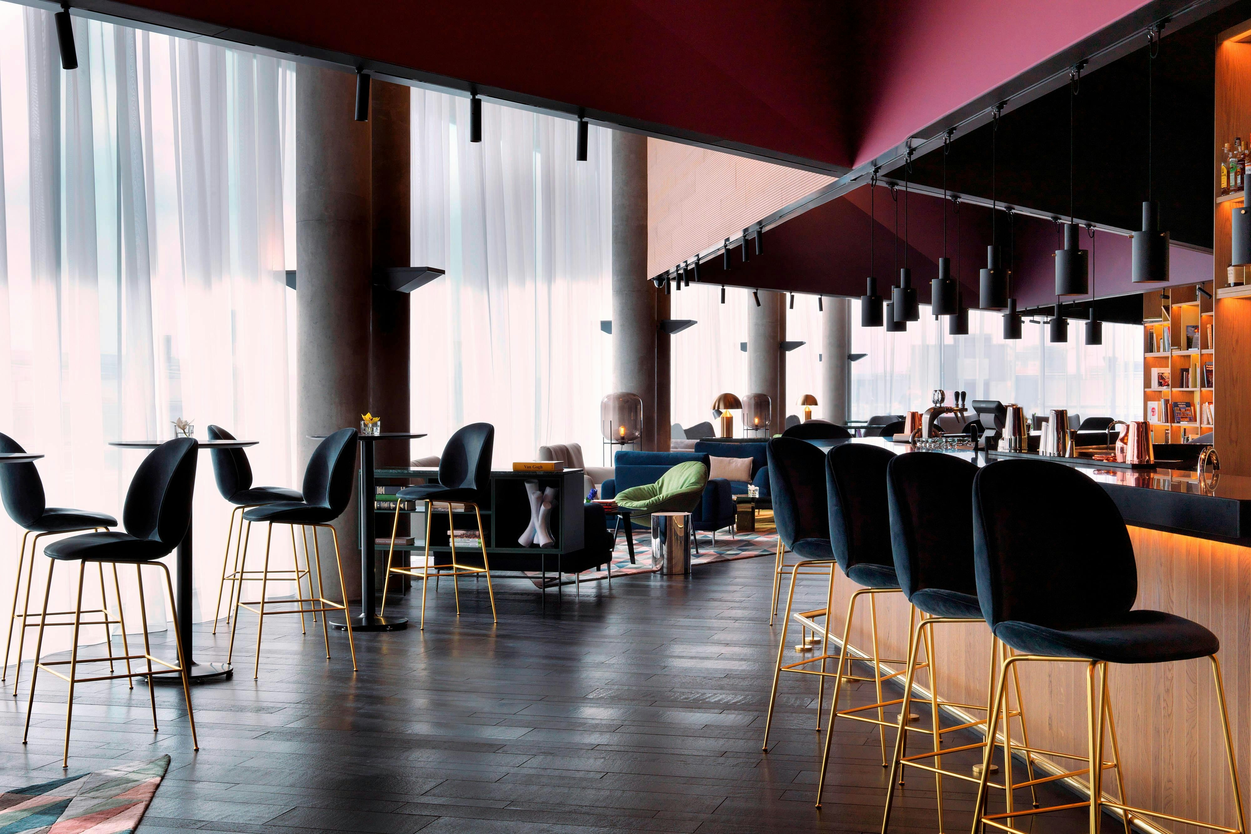 RENAISSANCE WARSAW AIRPORT HOTEL 32/62