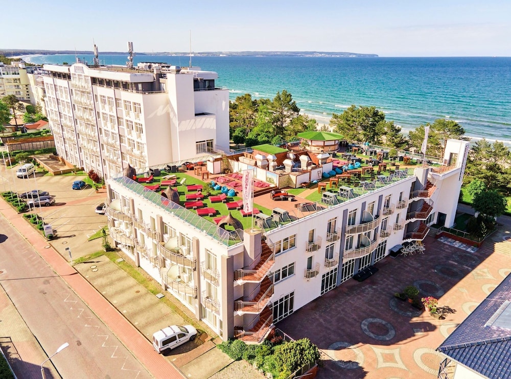 Arkona Strandhotel 1/50