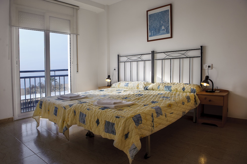 Aparthotel Iris 32/37