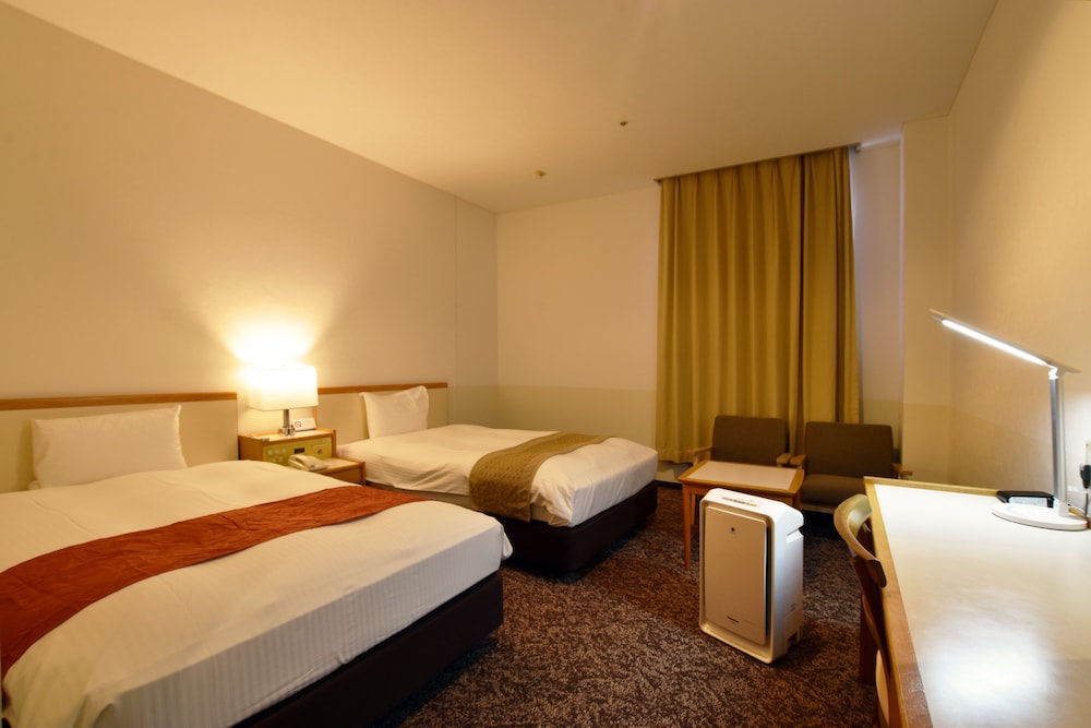 Hotel Sapporo Sunplaza 24/69