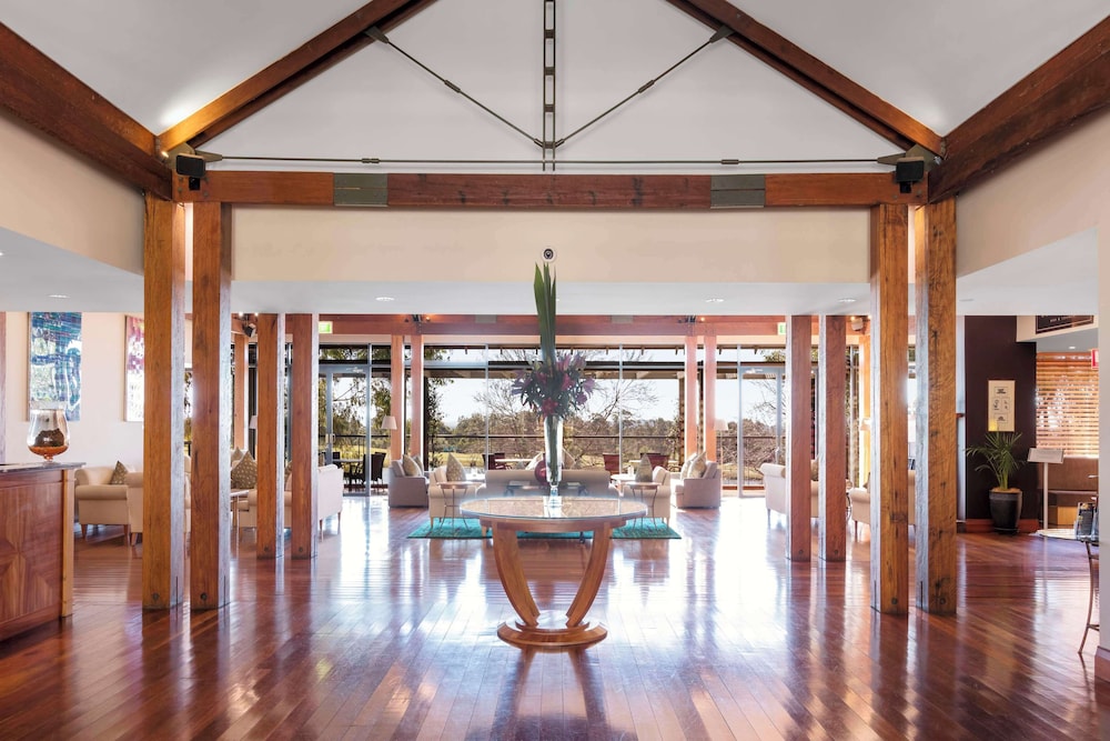 Avani Cypress Lakes Resort 6/50