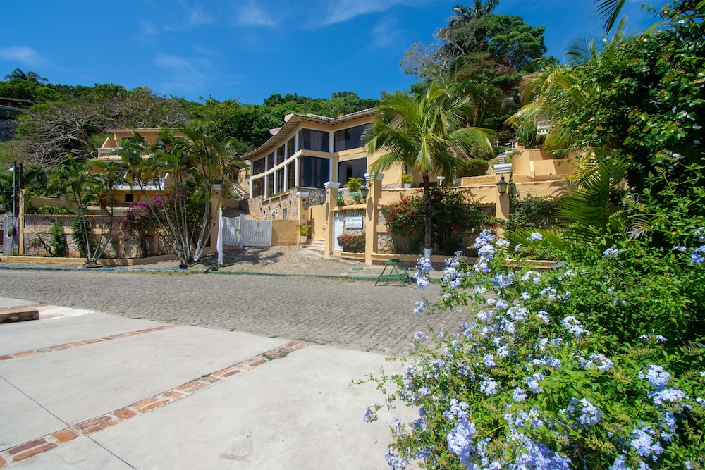 Pousada Villa Mercedes 40/50