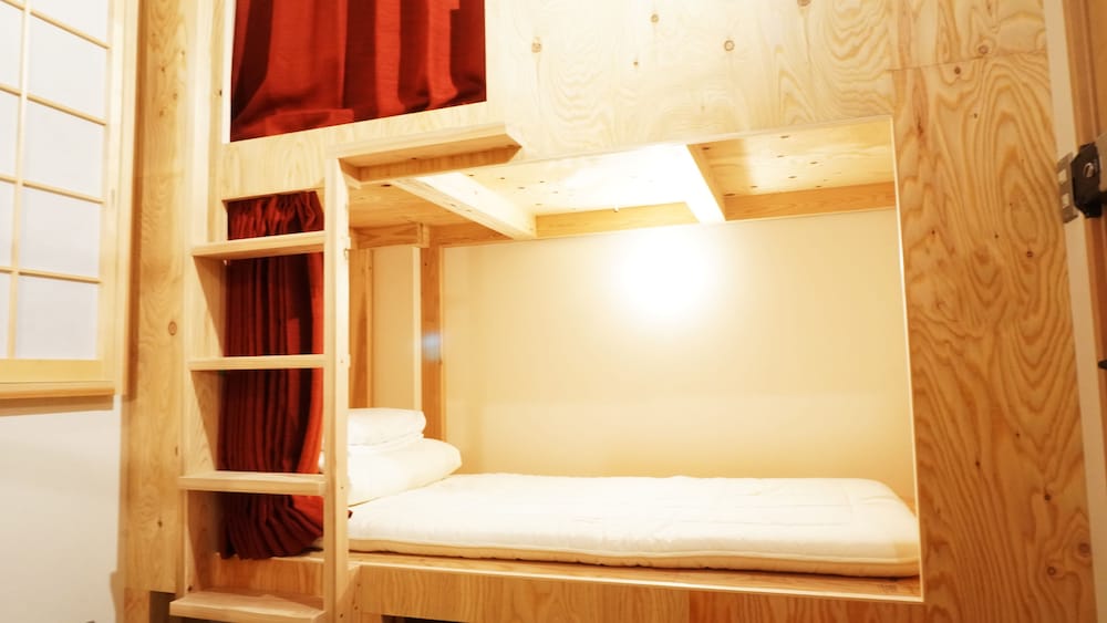 Poly Hostel 2 Namba 14/38