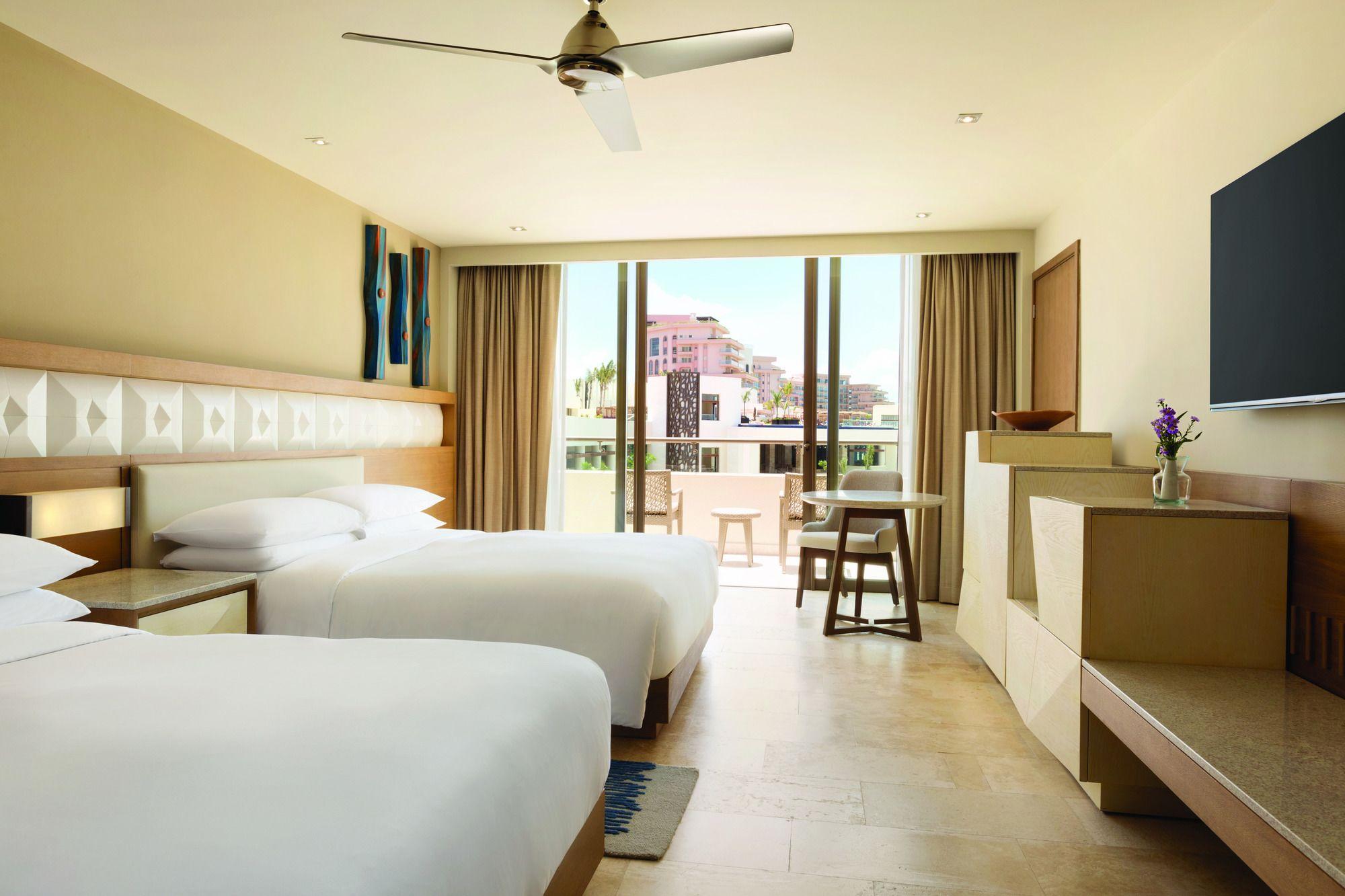 Room, Double Bed