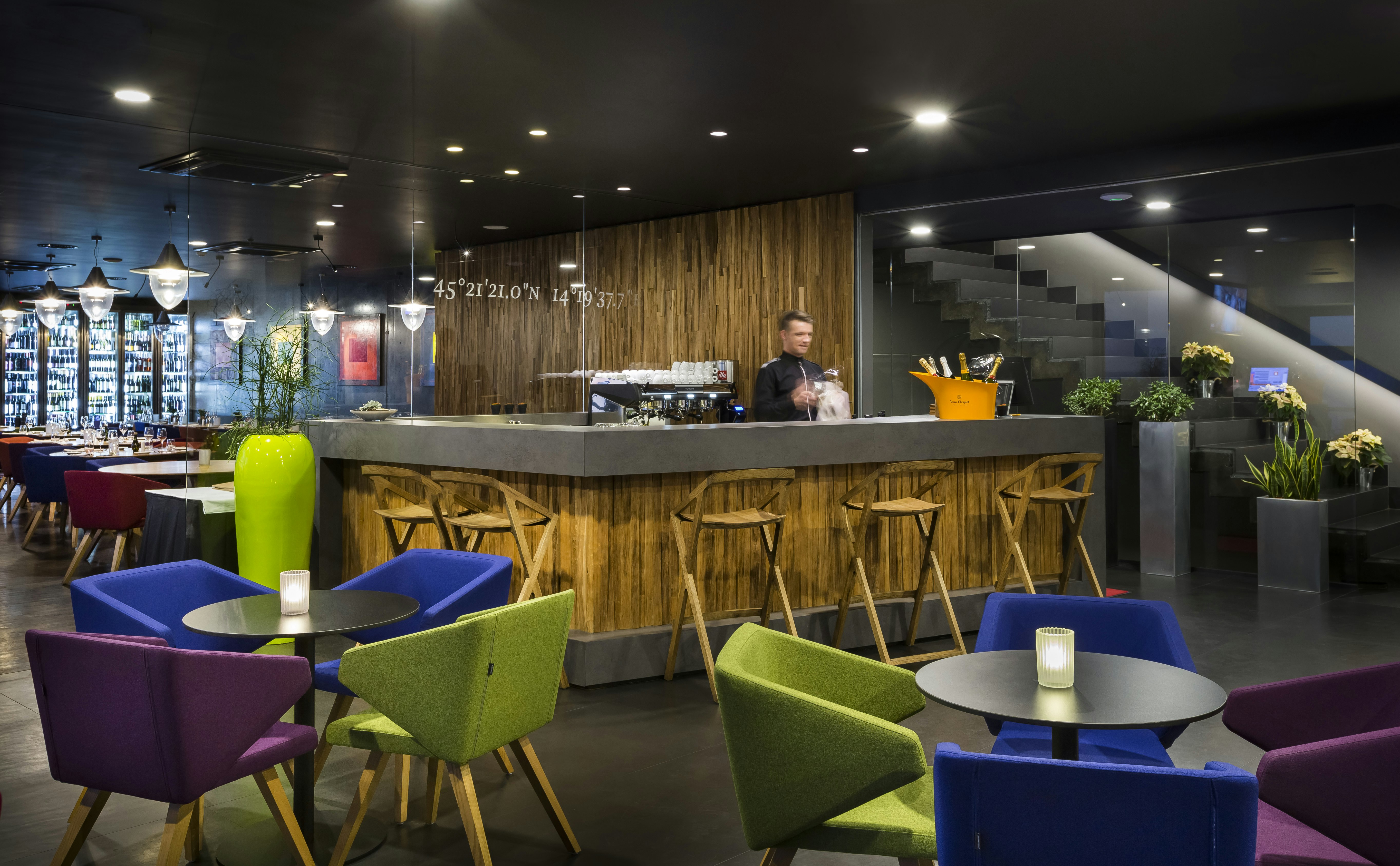 Boutique & Design Hotel Navis 57/77