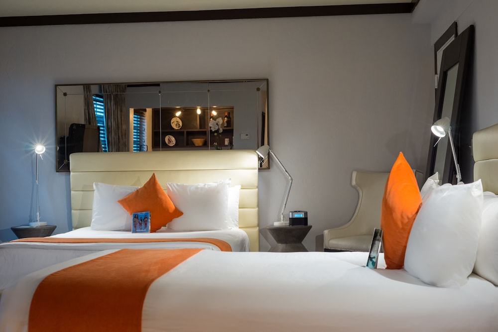 Lincoln Arms Suites 25/73