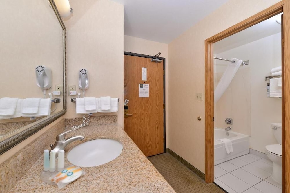 Quality Inn Cheyenne I-25 South 9/38
