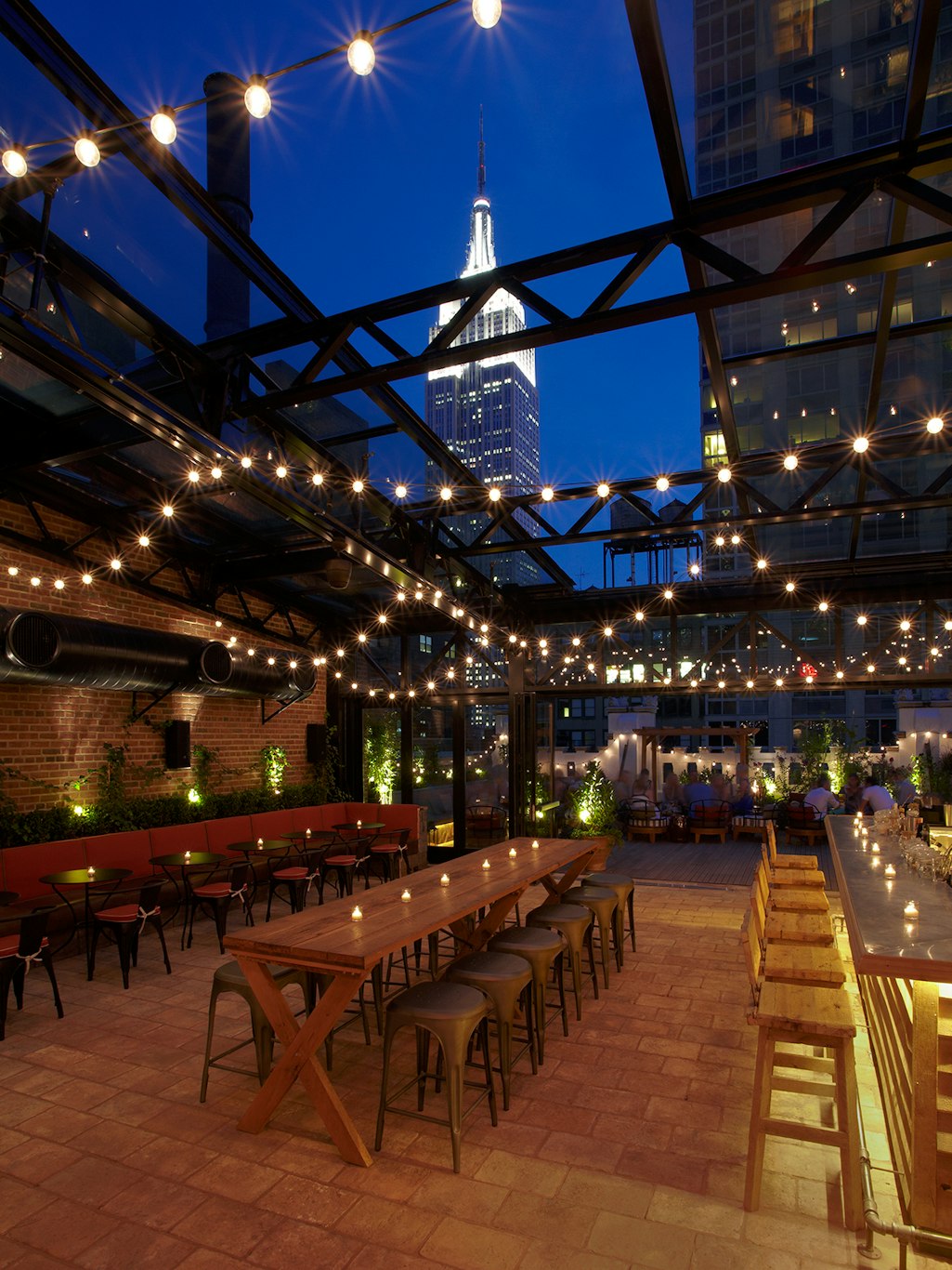 Refinery Hotel 45/48