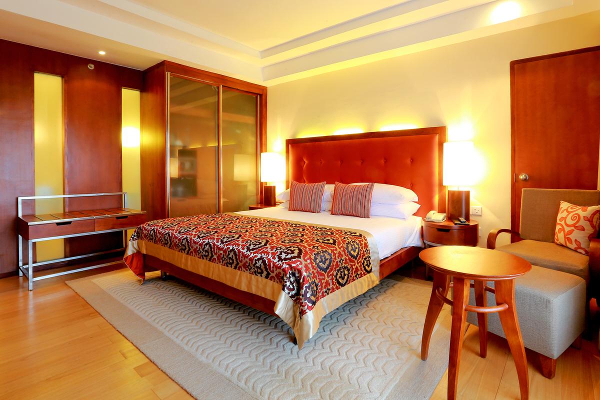 Room at Taj Samudra Hotel, COLOMBO