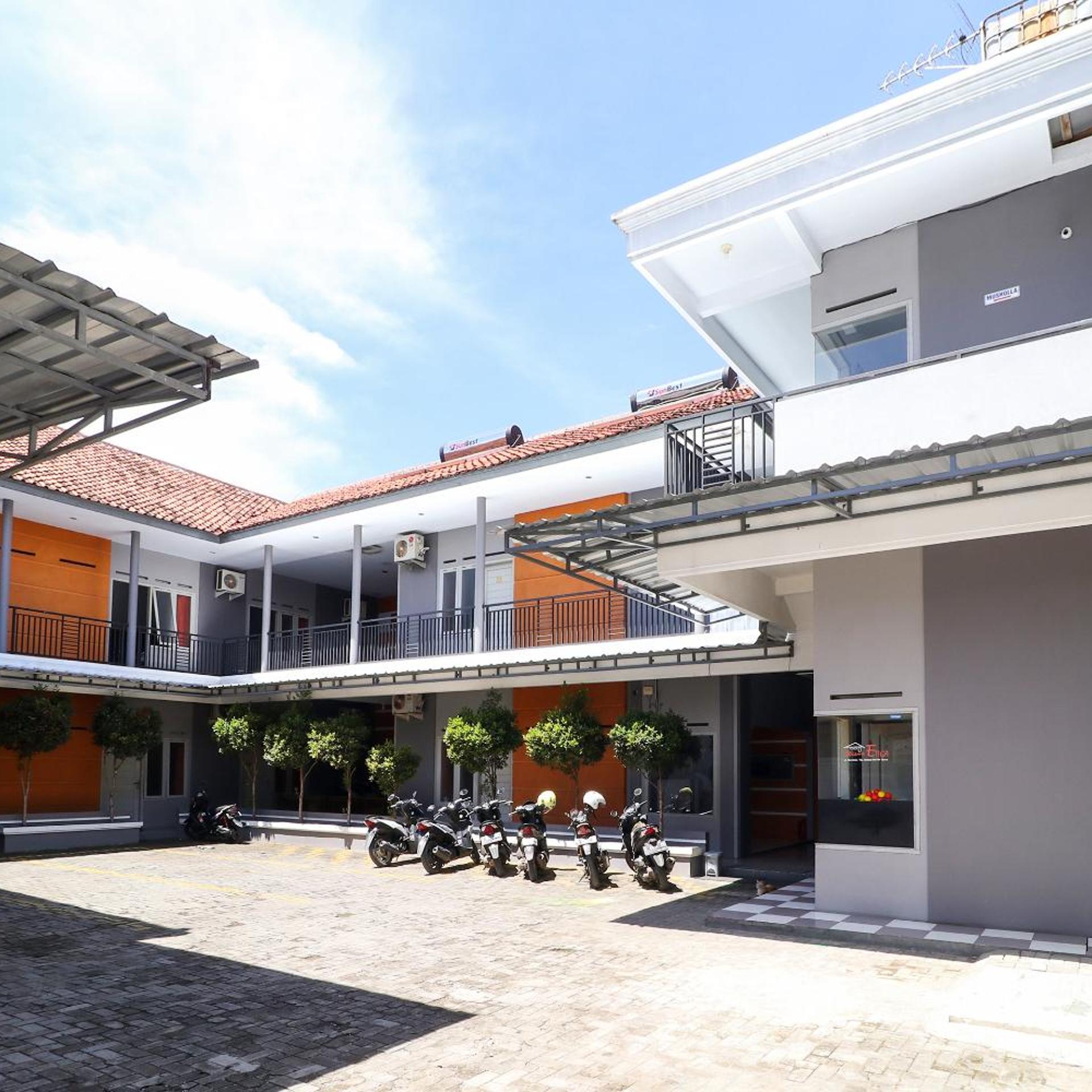 Hotel O Garut near Alun-Alun Tarogong formerly Wisma Etiga in GARUT