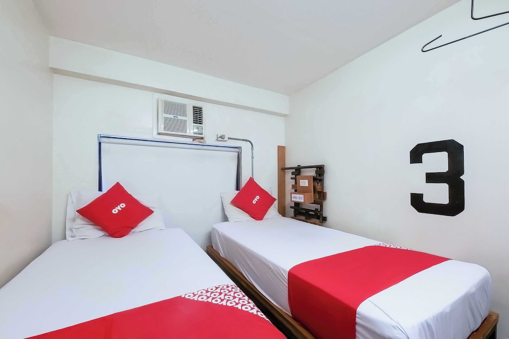 Junction Hostels 14/50