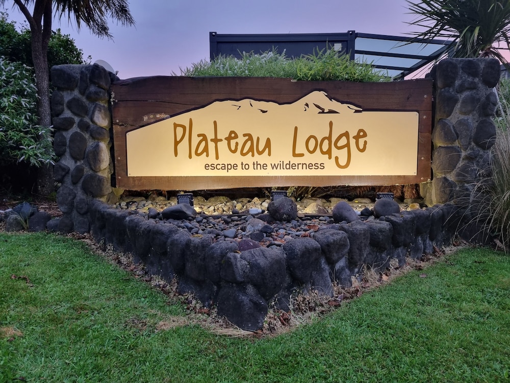 Plateau Lodge 5/48