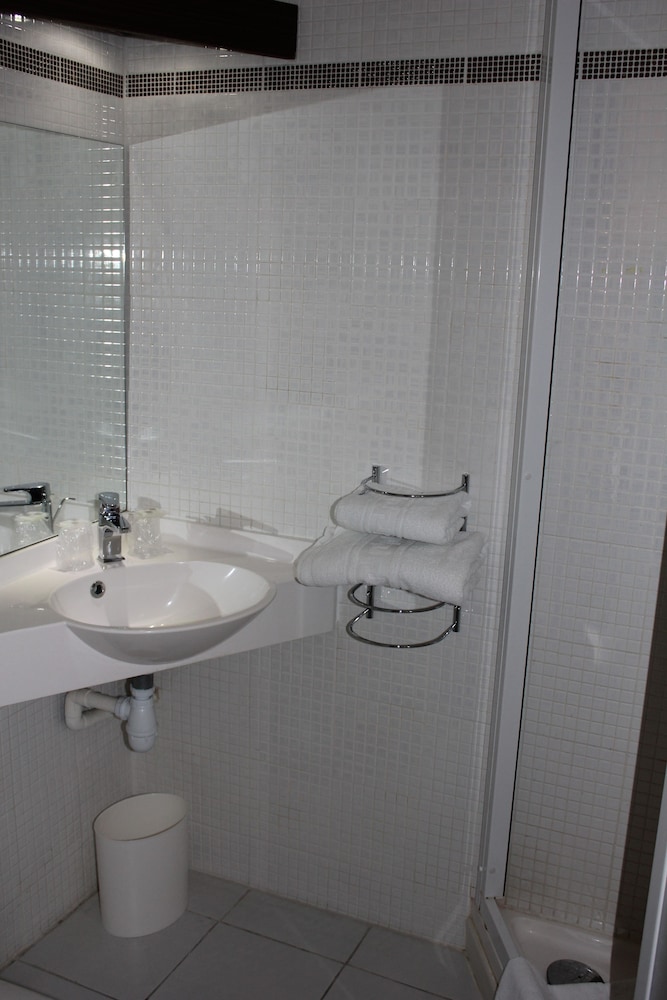 HOTEL NOVELLA CONFORT NANTES EST THE ORIGINALS CITY 8/51