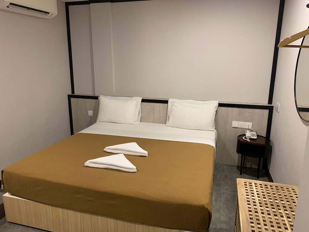 Urban Inn, Jitra 4/15