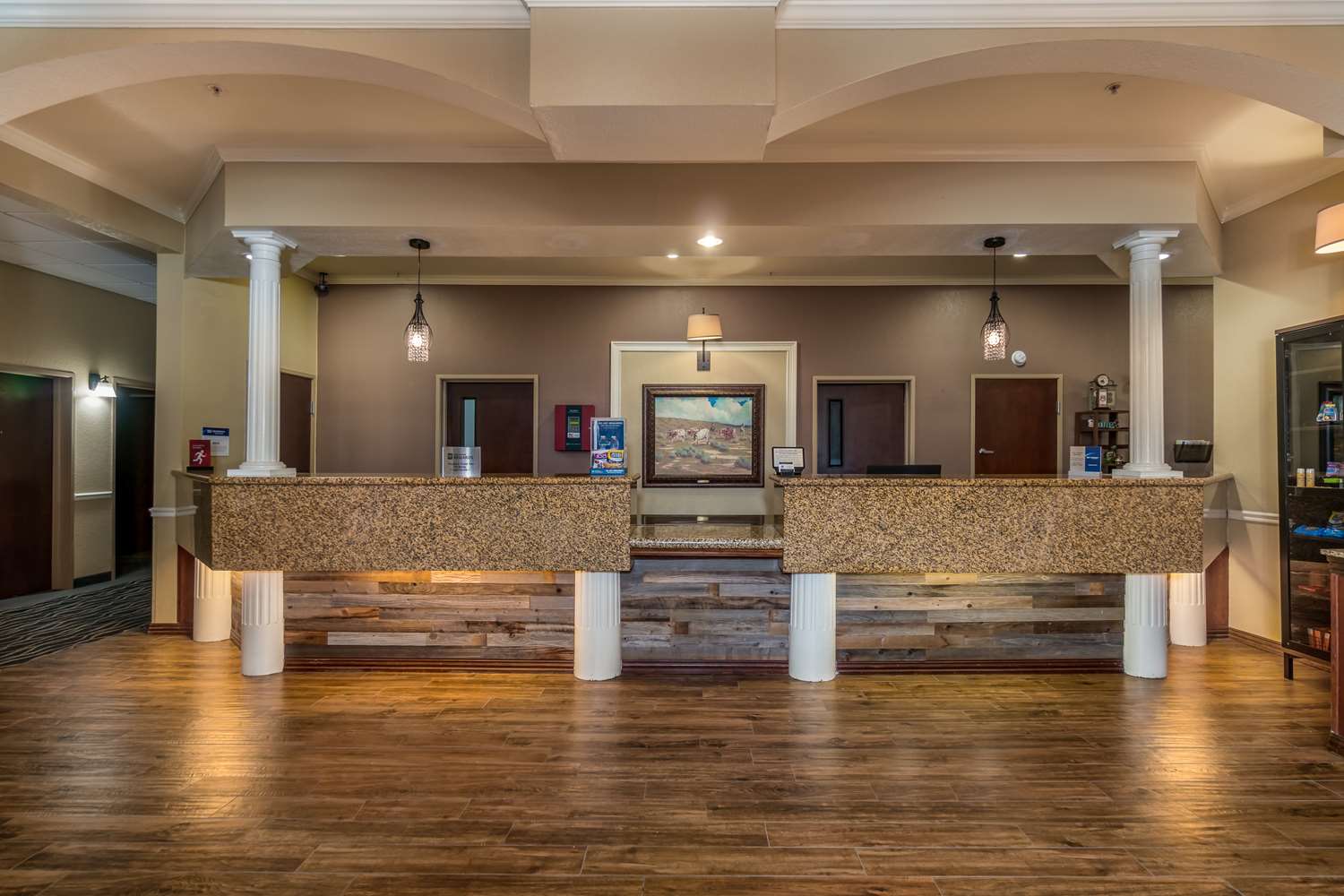 Best Western Plus Shamrock Inn and Suites 2/21