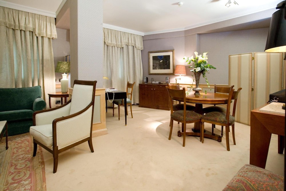 Hotel Palafox 49/55